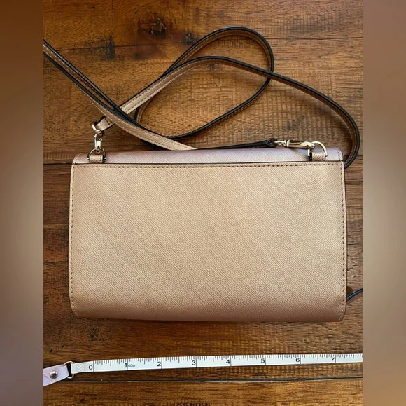 Kate Spade | Laurel Way Winni Crossbody - Picture 2 of 7